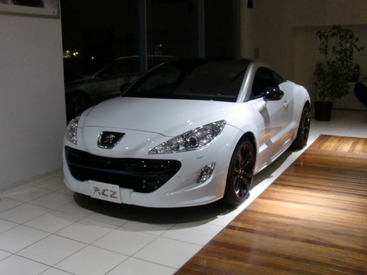 限定車RCZ ONIX