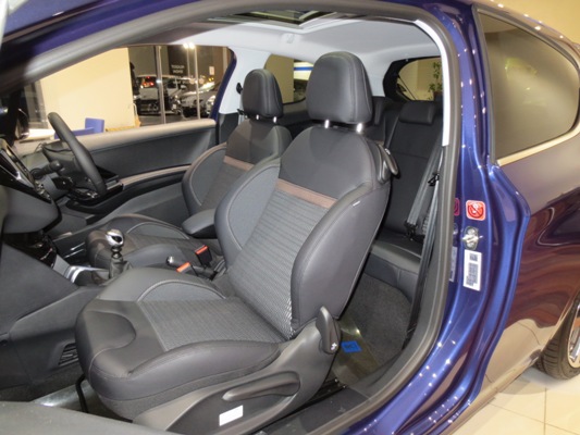 プジョー208のおすすめポイント！