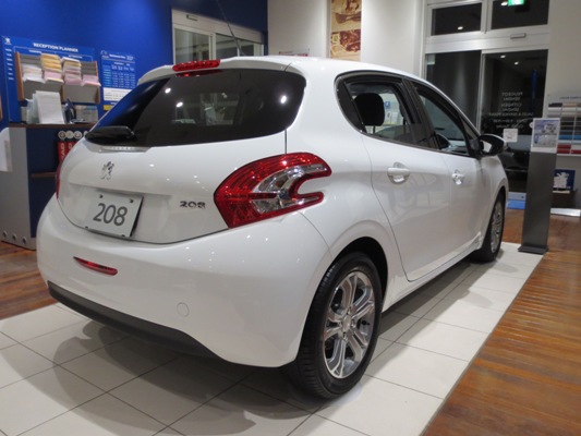 待望の208プレミアムが…！