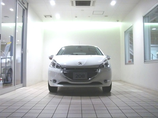 208Allureがやってきた