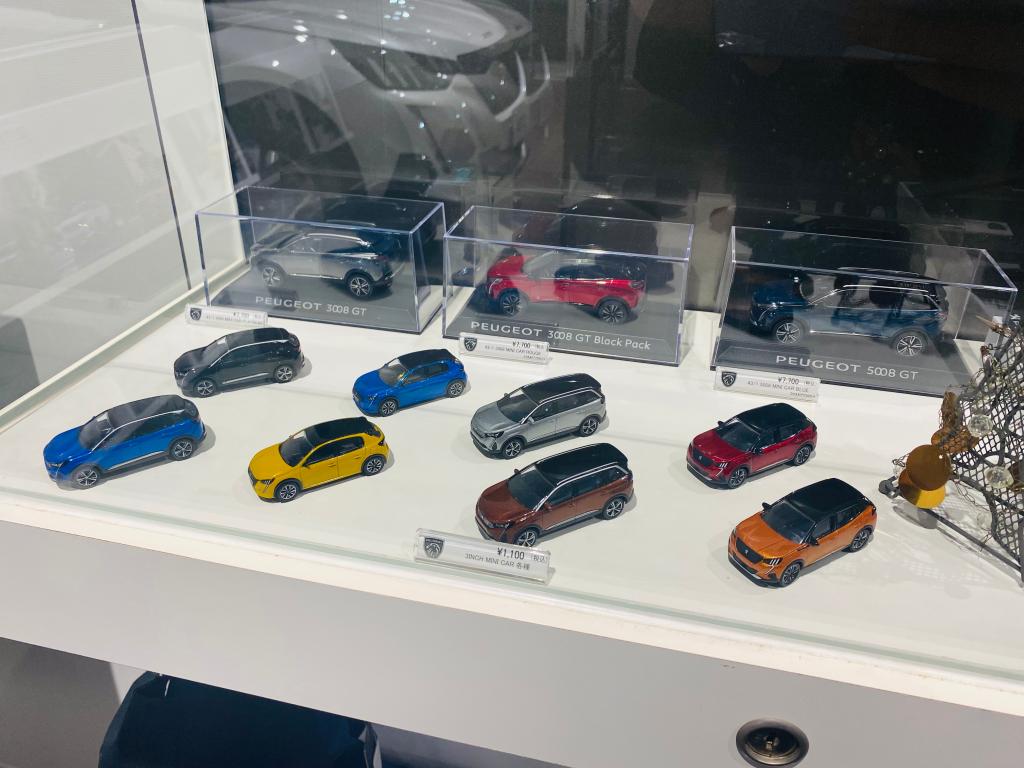 ブティックコーナー新作入荷致しました！