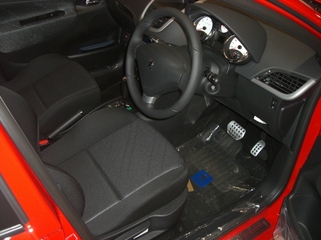 ２０７ニューモデル登場