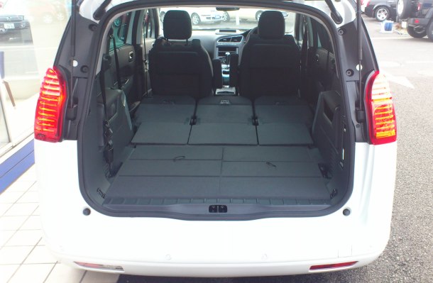 5008試乗車ございます♪