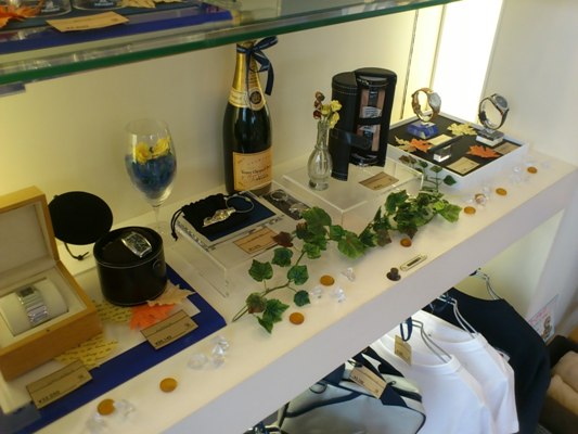 グッズコーナー模様替え！