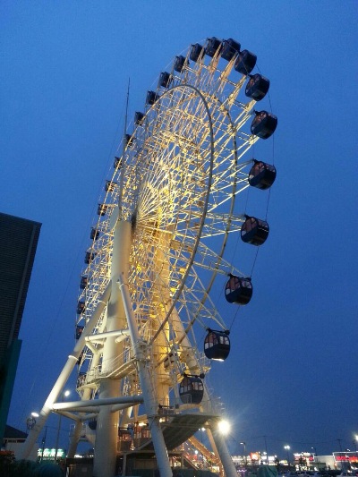 明日もお待ちしております