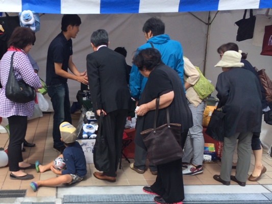 泉マルシェ、開催中！