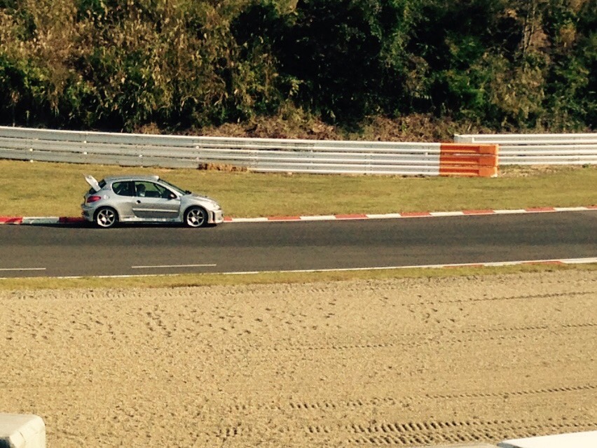 プジョーラウンド始まります。