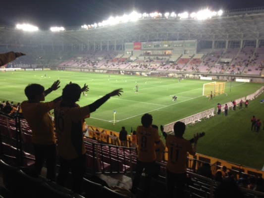 サッカーー！！