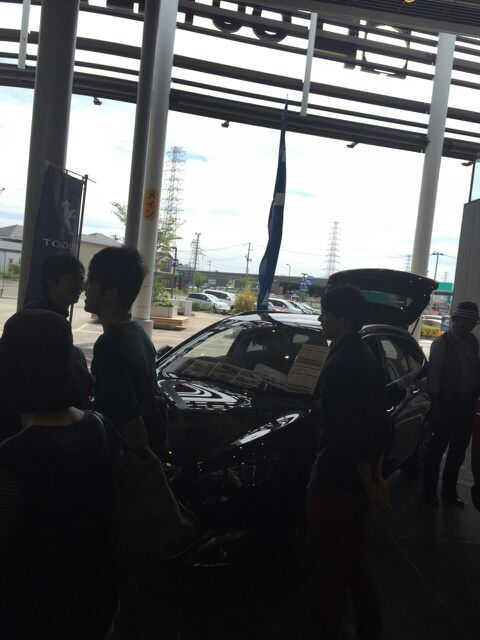 仙台港アウトレットにおります。