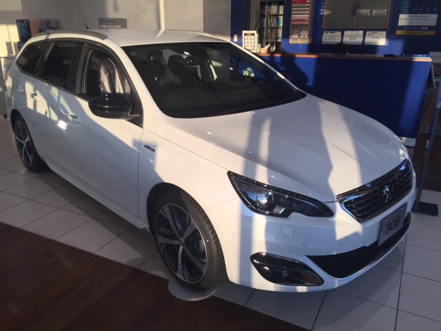 展示車がリニューアル！