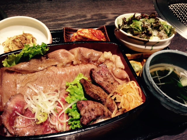 お肉の宝石箱や～