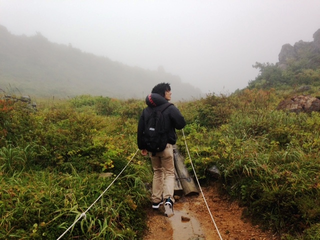 今日はみんなでハイキング