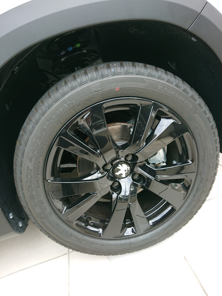 ここはひとつ、白黒つけましょう！