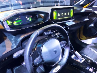 新型208がヨーロッパ・カーオブザイヤー受賞！