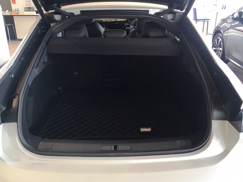 あなたに見てもらいたいものがある