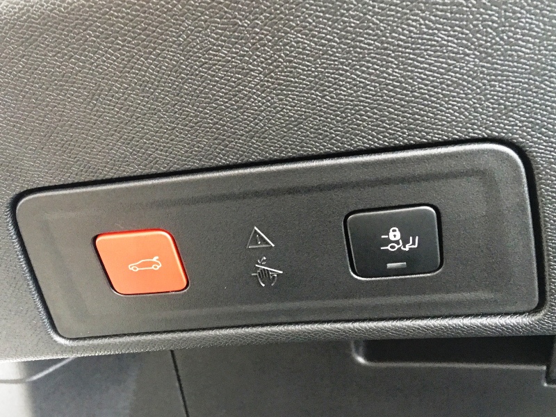 あなたに見てもらいたいものがある