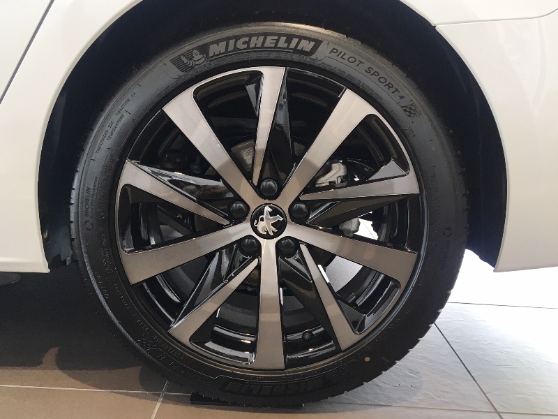 あなたに見てもらいたいものがある