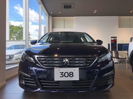 PEUGEOT　308