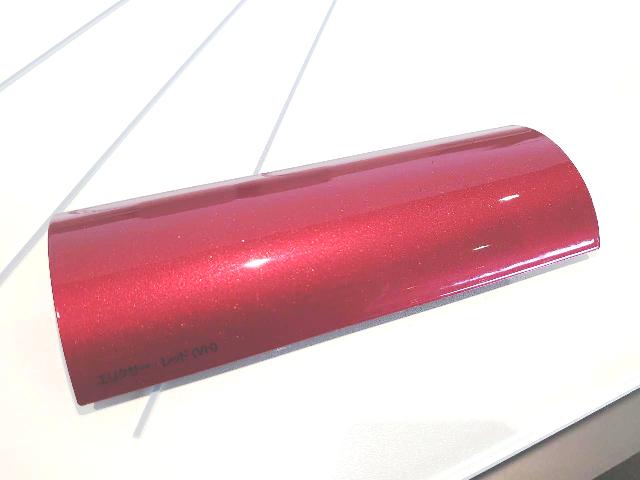 新色ですと！　NEW 208/e-208