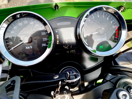 バイクもクルマも初回点検が大事です！