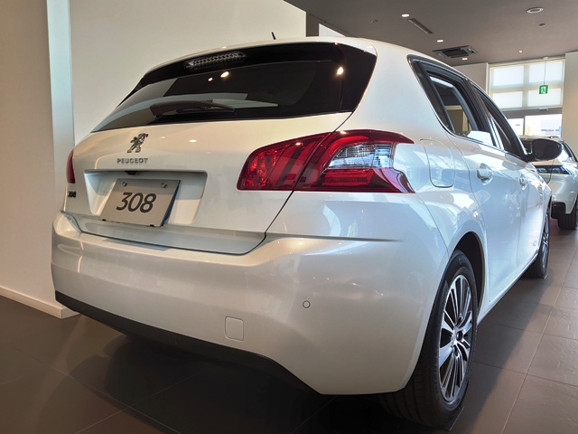 ショールーム展示車両を入れ替えしました！