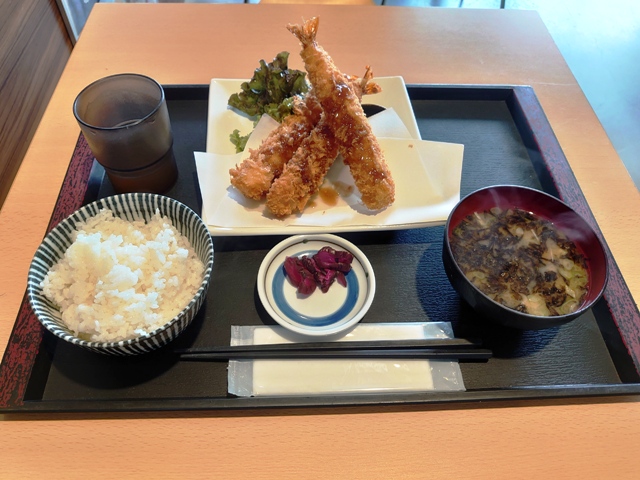 どえらーえびふりゃー