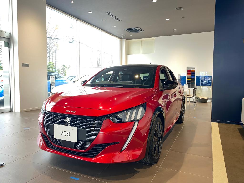 ショールーム展示車両を入れ替えしました！
