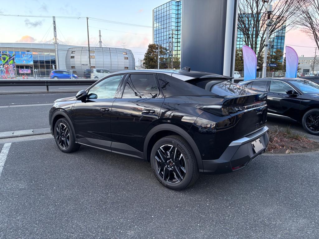 3008 Black Edition デビューフェア開催